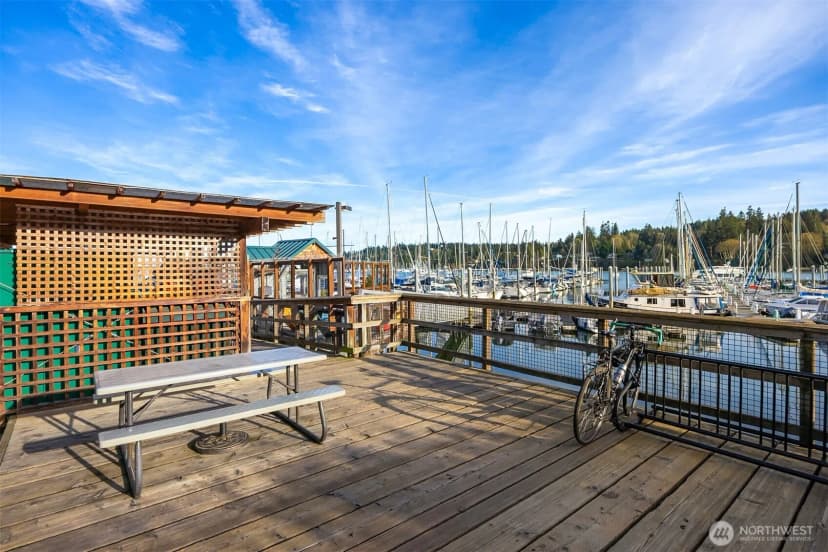 Property photo for 141 Parfitt Way Sw #a-15, Bainbridge Island photo 17