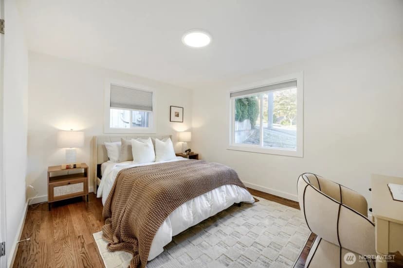 Property photo for 4216 27th Avenue W, Seattle photo 16