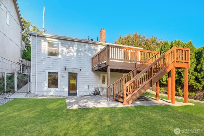 Property photo for 4216 27th Avenue W, Seattle photo 23