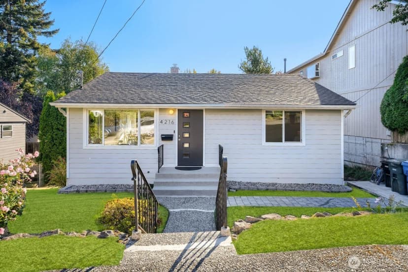 Property photo for 4216 27th Avenue W, Seattle