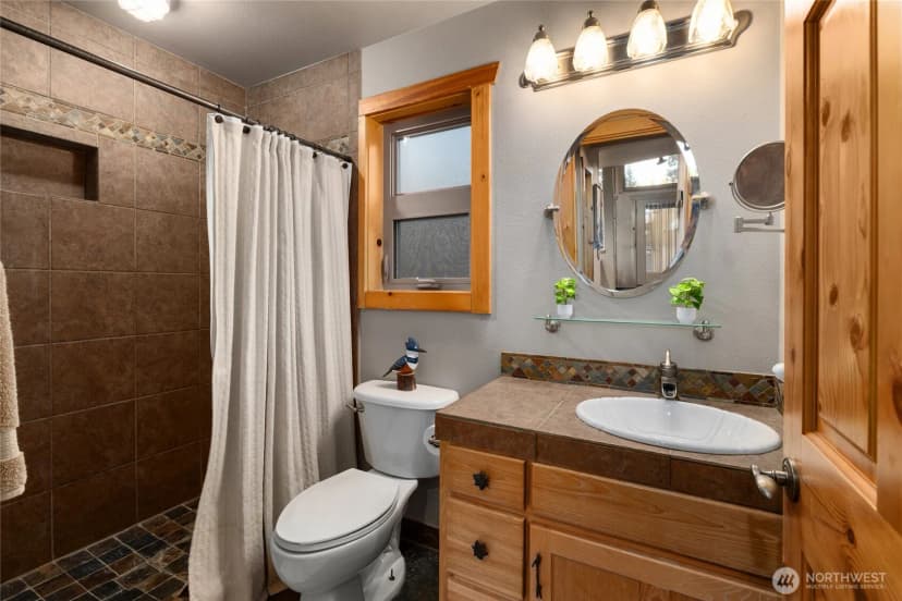 Property photo for 101 Pecon Valley Place, Cle Elum photo 14