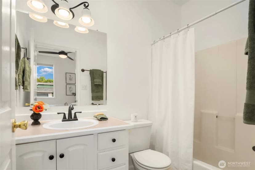 Property photo for 3610 36th Avenue S #3-2, Seattle photo 21