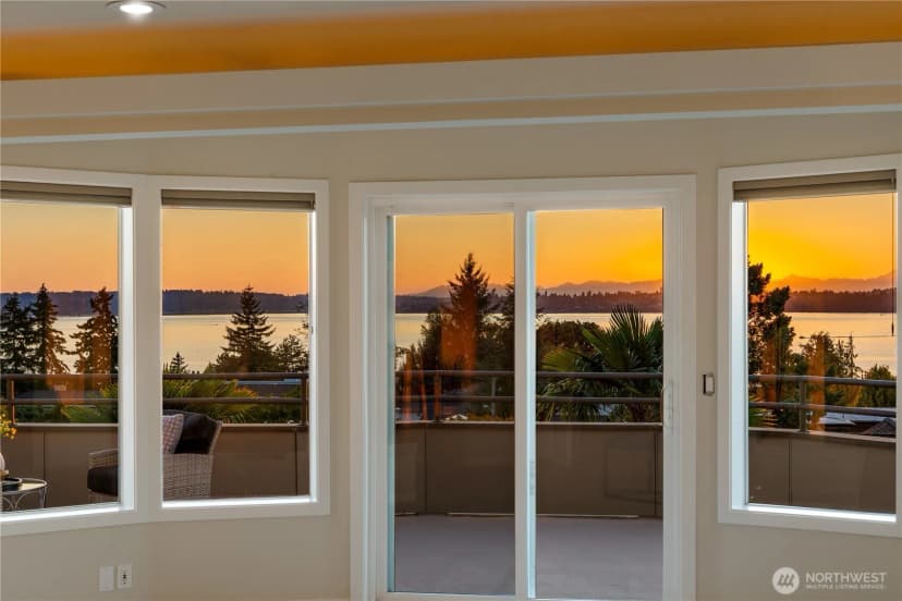 Property photo for 10225 Ne 62nd Street, Kirkland photo 27
