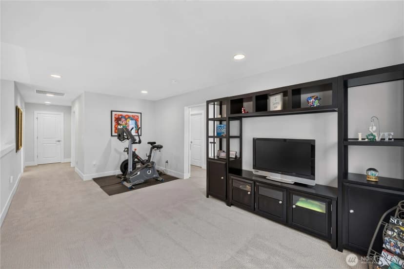 Property photo for 32861 Se Cottonwood Street, Black Diamond photo 16