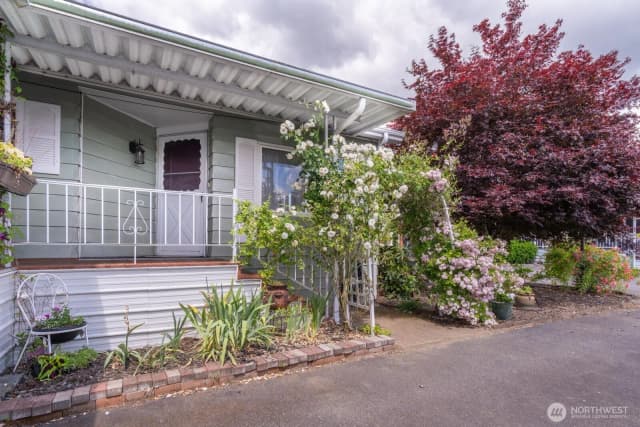 Property photo for 1121 244th Street Sw #19, Bothell photo 4