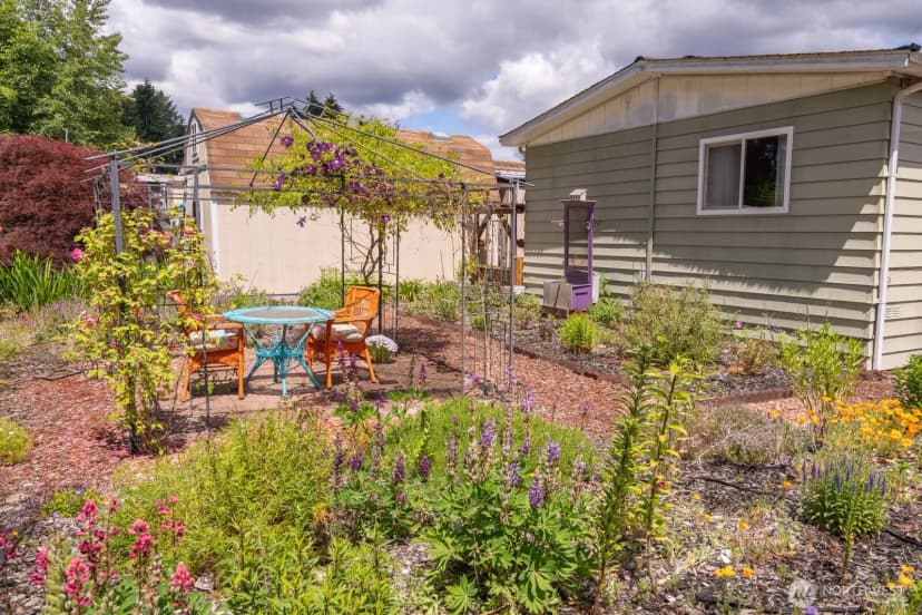 Property photo for 1121 244th Street Sw #19, Bothell photo 8
