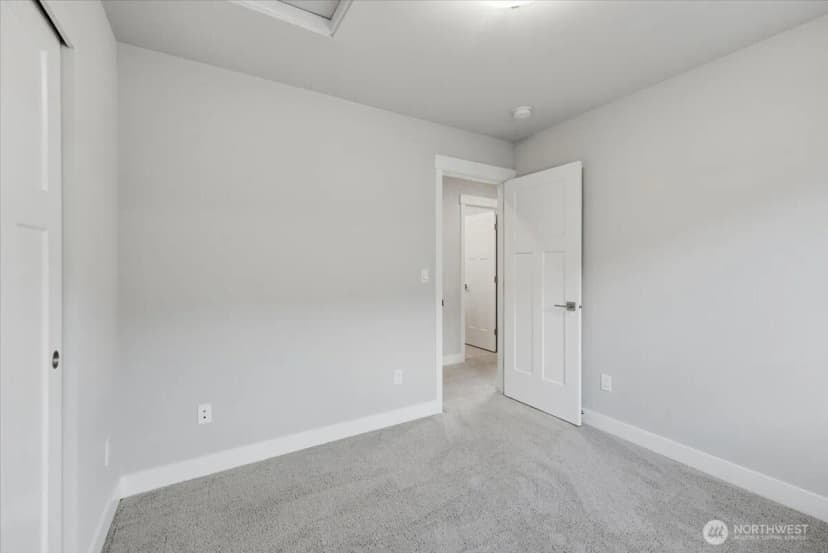 Property photo for 1626 151st Street Sw, Lynnwood photo 32