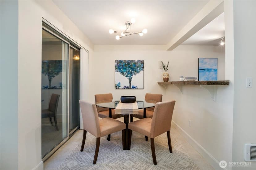 Property photo for 300 N 130th Street #5202, Seattle photo 7