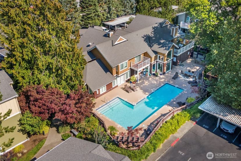 Property photo for 300 N 130th Street #5202, Seattle photo 23