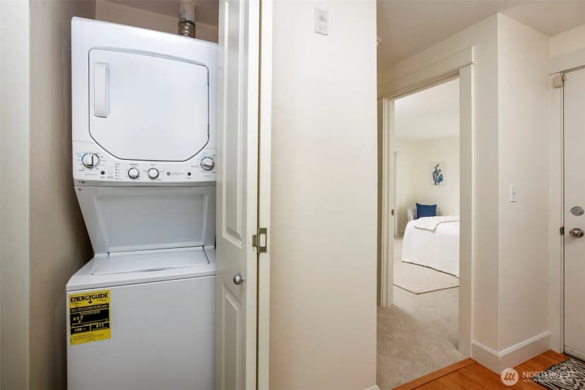 Property photo for 300 N 130th Street #5202, Seattle photo 15