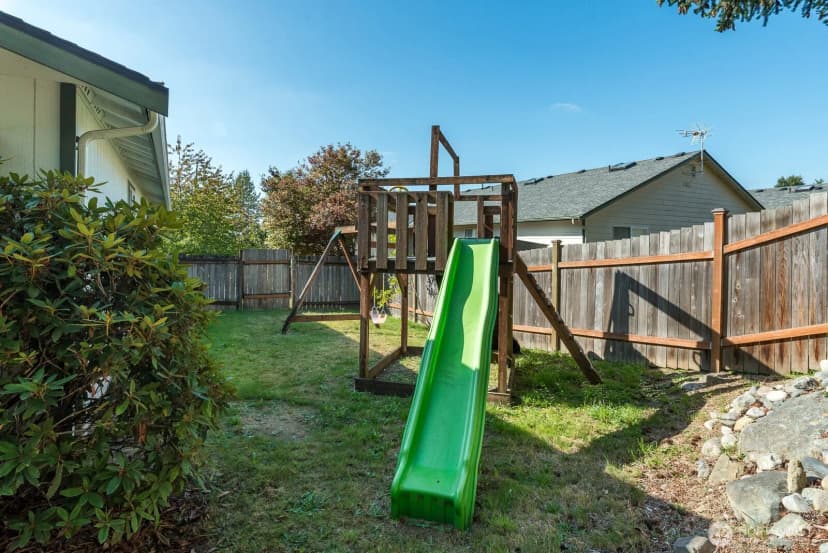 Property photo for 17701 Hillside Court, Arlington photo 30