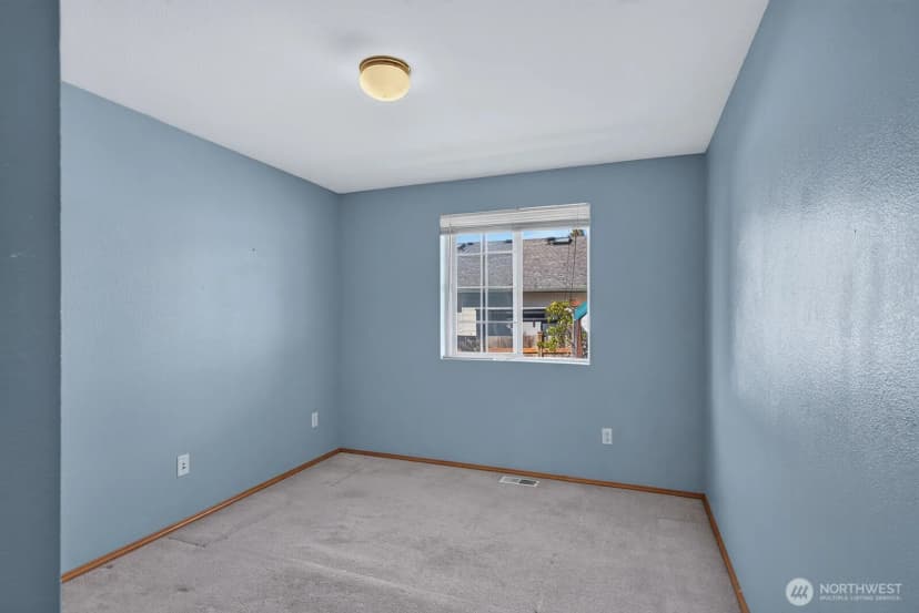 Property photo for 17701 Hillside Court, Arlington photo 18