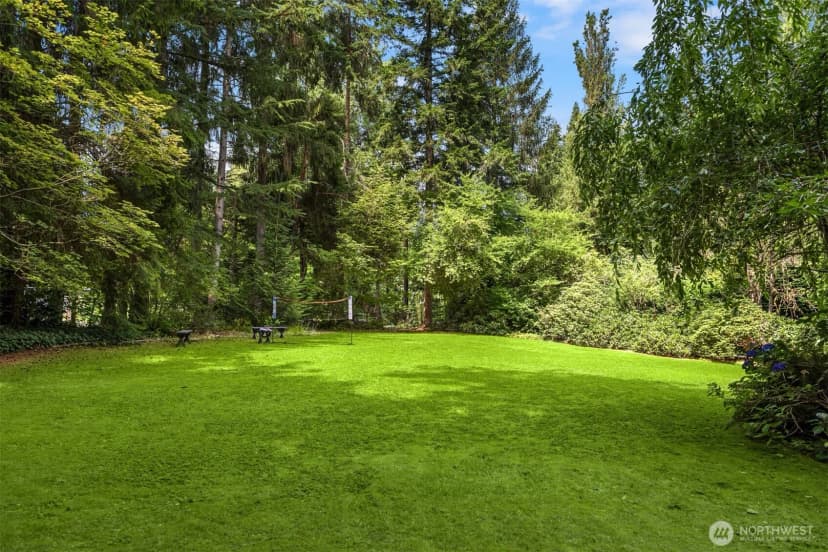 Property photo for 20200 37th Avenue Ne, Lake Forest Park photo 30