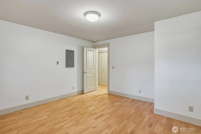 Property photo for 22910 90th Avenue W #e304, Edmonds photo 19