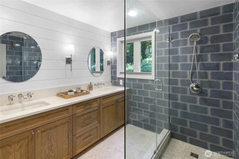 Property photo for 6894 Ne Koura Road, Bainbridge Island photo 18