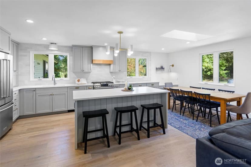 Property photo for 6894 Ne Koura Road, Bainbridge Island photo 10