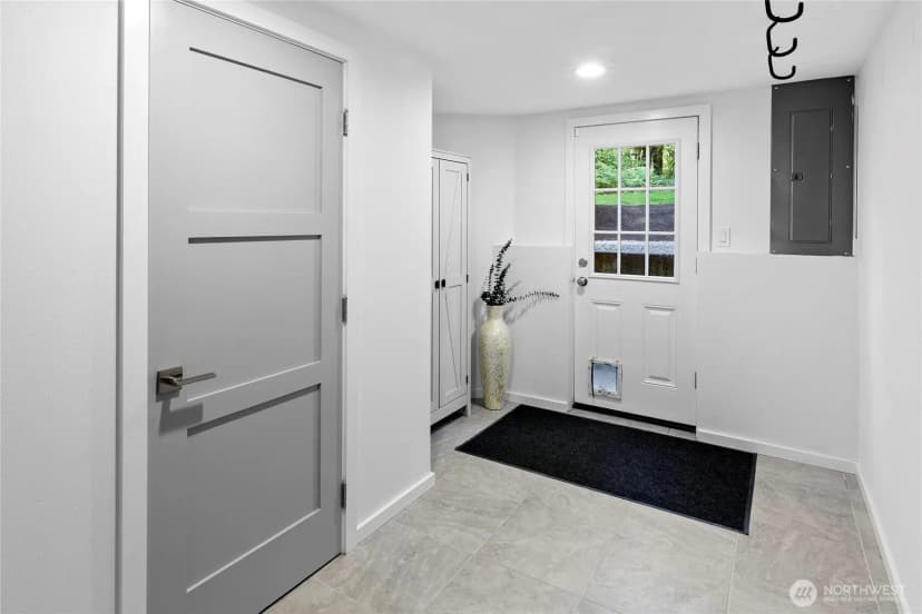 Property photo for 6894 Ne Koura Road, Bainbridge Island photo 27