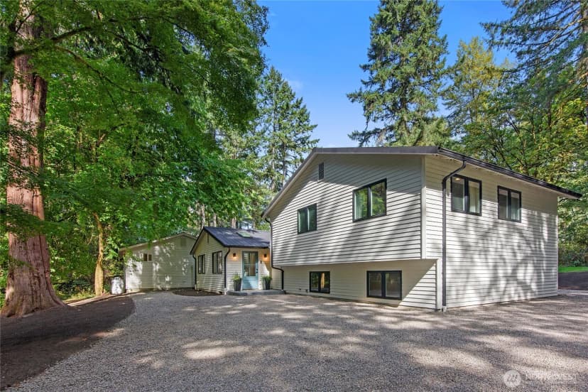 Property photo for 6894 Ne Koura Road, Bainbridge Island photo 2