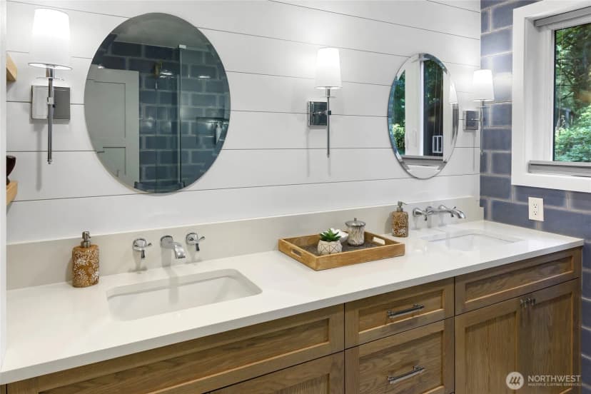 Property photo for 6894 Ne Koura Road, Bainbridge Island photo 19