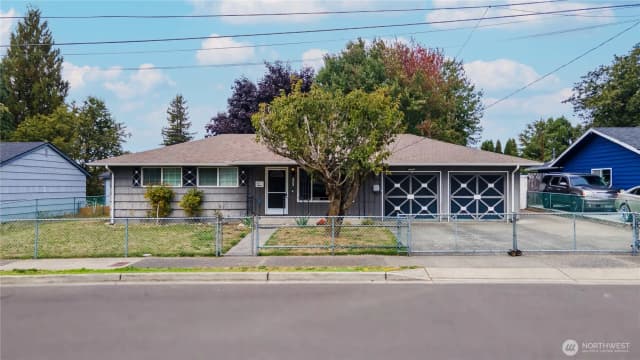 Property photo for 1235 25 Street Se, Auburn