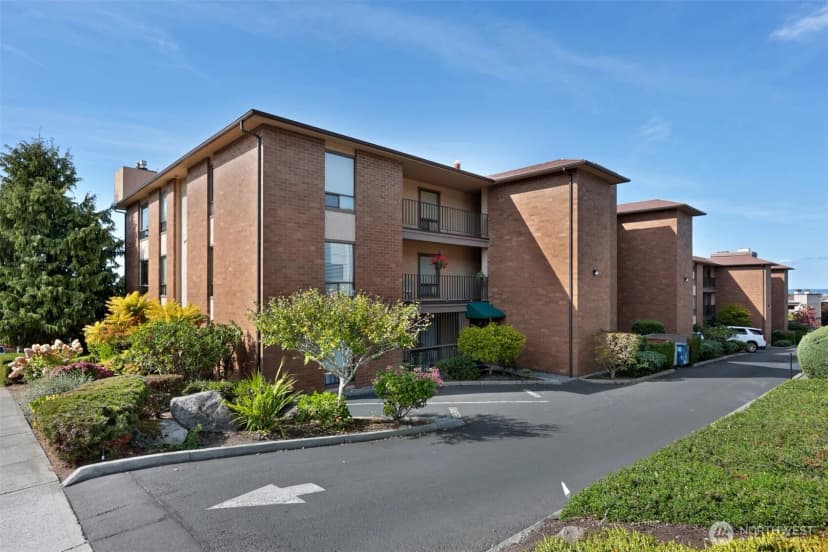 Property photo for 1005 5th Avenue S #102b, Edmonds photo 34