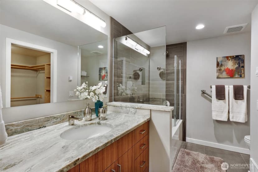Property photo for 1005 5th Avenue S #102b, Edmonds photo 24