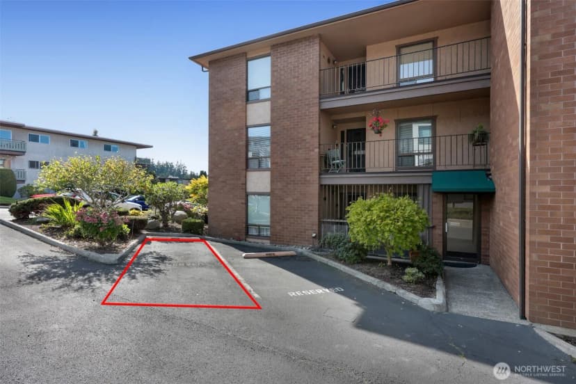 Property photo for 1005 5th Avenue S #102b, Edmonds photo 33