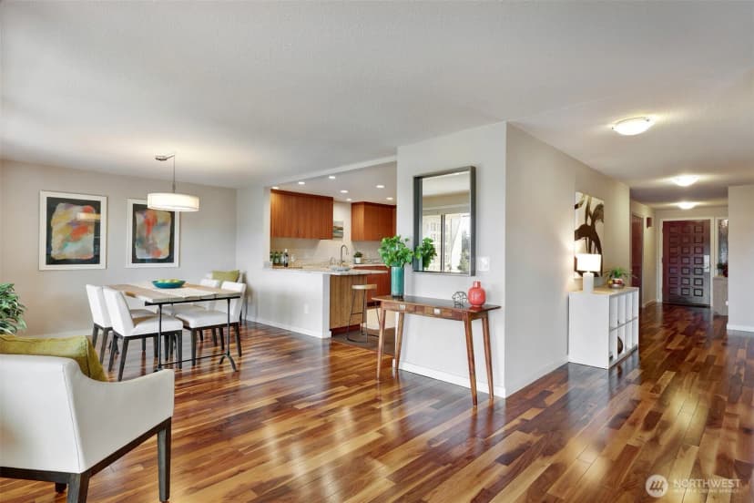 Property photo for 1005 5th Avenue S #102b, Edmonds photo 7