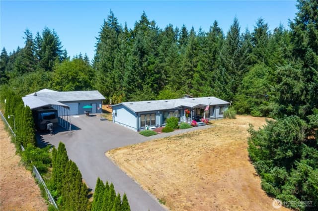 Property photo for 19708 83rd Avenue E, Spanaway photo 2