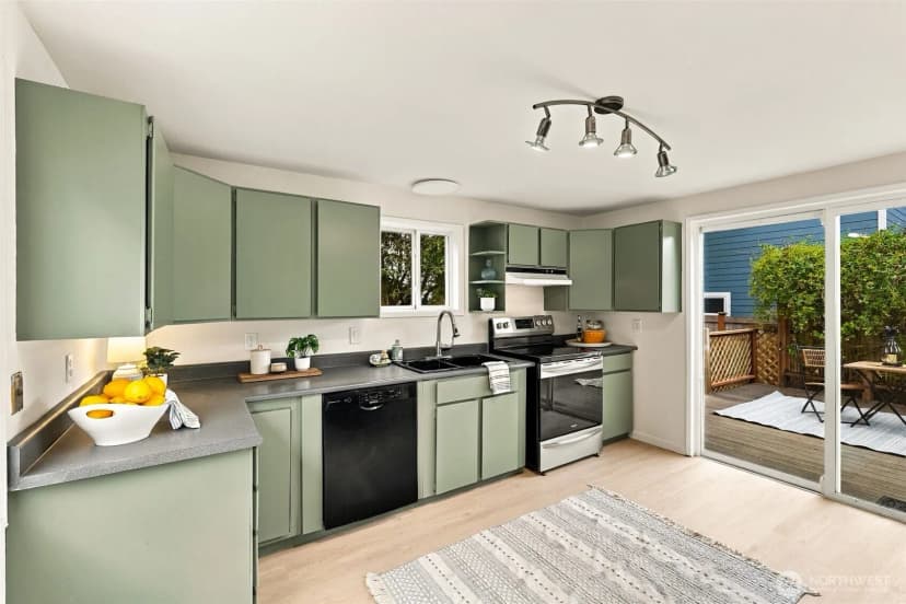 Property photo for 4119 Sw Kenyon Street, Seattle photo 12