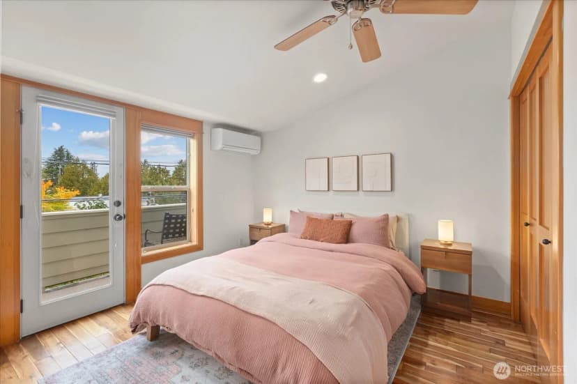Property photo for 4115 42nd Avenue Sw #a, Seattle photo 14