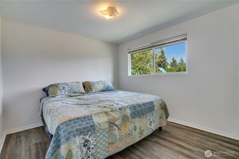 Property photo for 30521 1st Pl Sw, Federal Way photo 11