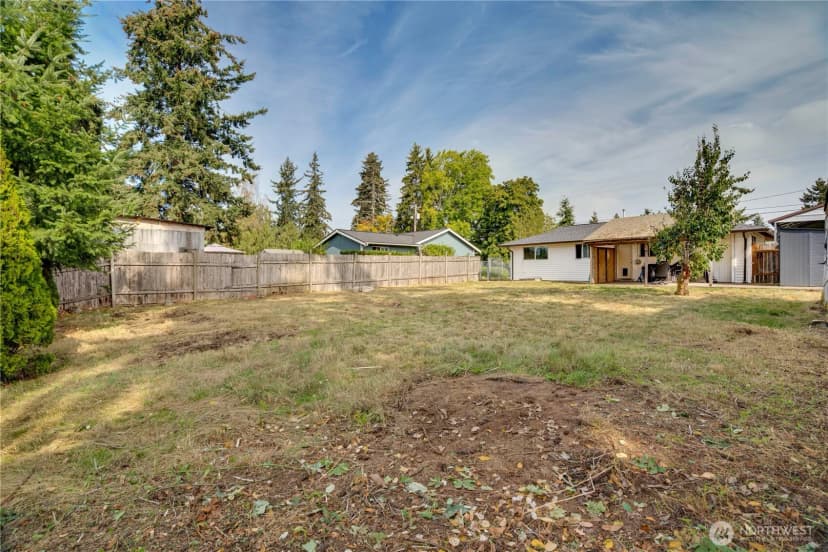Property photo for 30521 1st Pl Sw, Federal Way photo 23