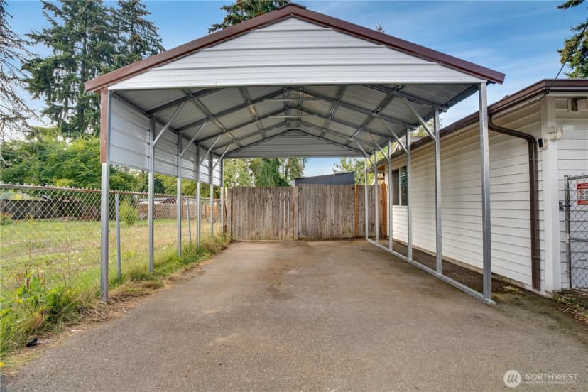 Property photo for 30521 1st Pl Sw, Federal Way photo 27