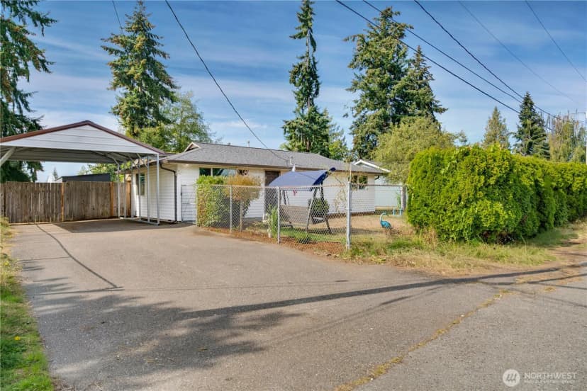 Property photo for 30521 1st Pl Sw, Federal Way photo 26