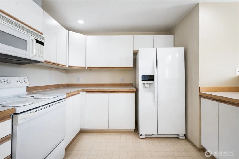 Property photo for 23521 55th Avenue S #12-2, Kent photo 11