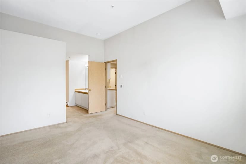 Property photo for 23521 55th Avenue S #12-2, Kent photo 17