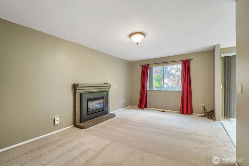 Property photo for 20235 137th Avenue Se, Kent photo 11