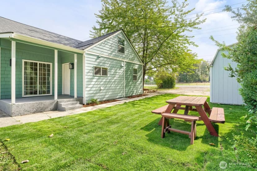 Property photo for 10318 67th Avenue E, Puyallup photo 24