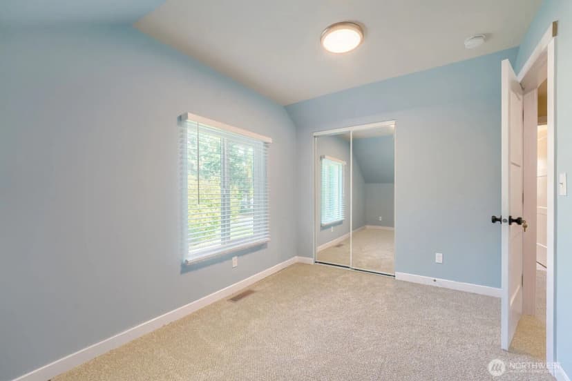 Property photo for 10318 67th Avenue E, Puyallup photo 17