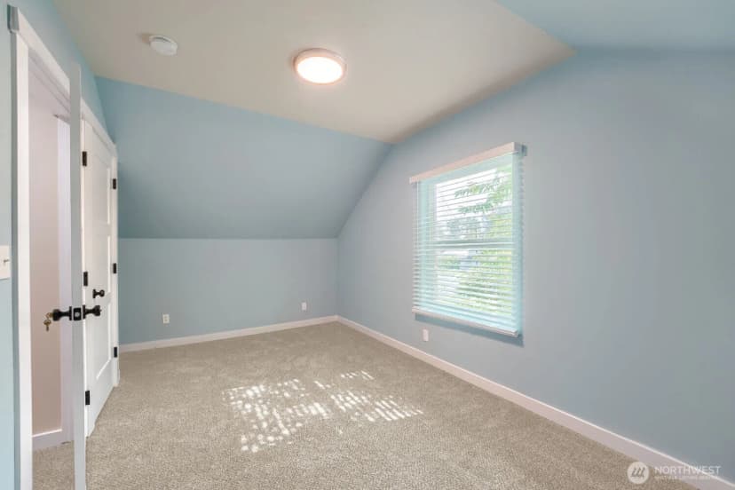 Property photo for 10318 67th Avenue E, Puyallup photo 16