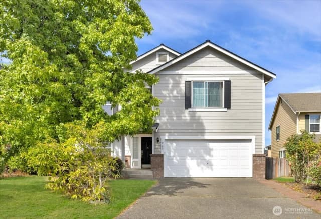 Property photo for 223 243 Avenue Se, Sammamish