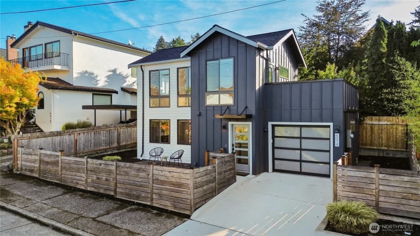Property photo for 6014 35th Avenue, Seattle photo 2