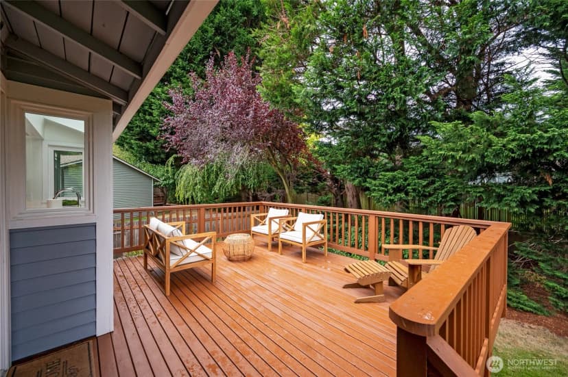 Property photo for 10026 Ne 140th St, Kirkland photo 16
