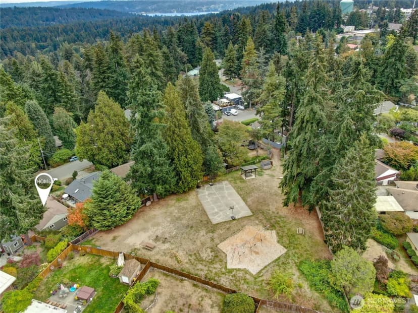 Property photo for 18739 12th Avenue Ne, Shoreline photo 23