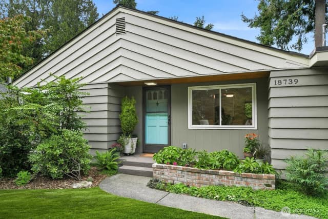 Property photo for 18739 12th Avenue Ne, Shoreline photo 2