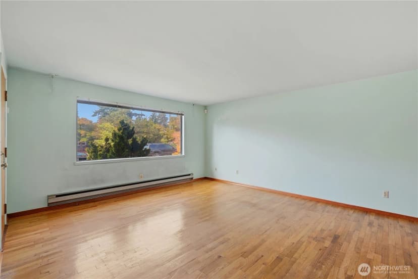 Property photo for 9216 30th Avenue Sw, Seattle photo 5