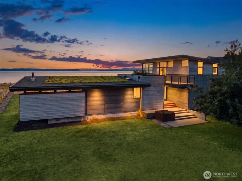 Property photo for 12012 Ne Apple Tree Point Lane, Kingston