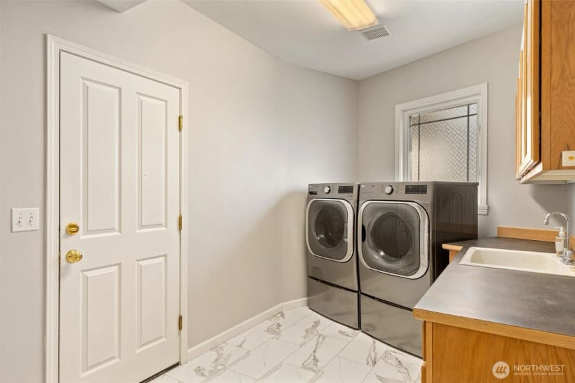 Property photo for 19141 148th Avenue Ne, Woodinville photo 15