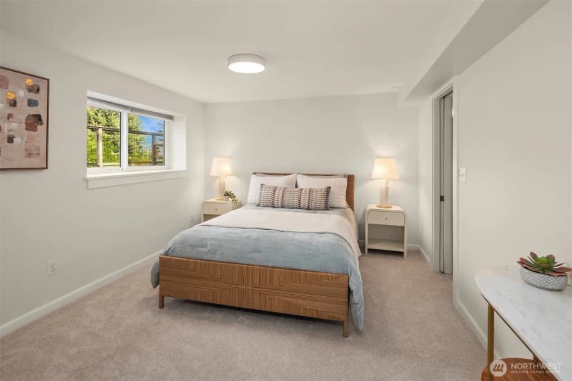 Property photo for 1633 27th Avenue, Seattle photo 12